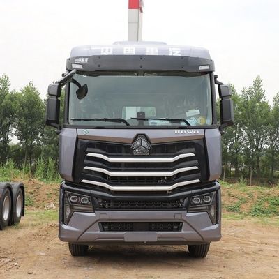 Goede prijs. Links stuur Sinotruk Speciaal voertuig Gebruikt Sinotruk HOWO MAX 6X4 530 pk LNG-tractor online