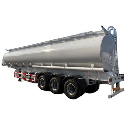Goede prijs. Koolstof/aluminium/roestvrij staal tankwagentrailer te koop 30000L 40000L/45000L/50000L online
