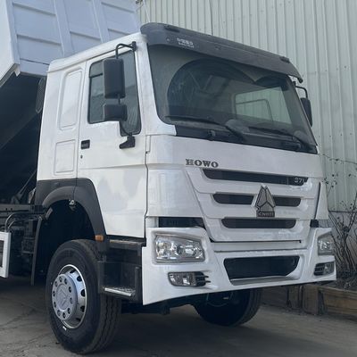 Goede prijs. Sinotruck Gebruikte Howo Dump Truck 6x4 Euro 2 Specificatie 5600X2300X1500mm Tanker 300L Maximale draagcapaciteit van 30 ton online