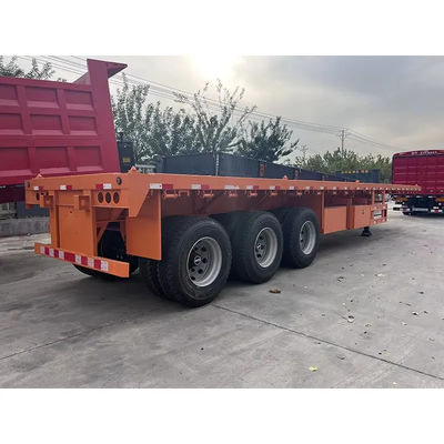 Goede prijs. Warm 20 voet 40 voet container transport 3-assige platte plaat half-trailer met 12.5 * 2.5 * 1.55m 12r22.5 aangepast online