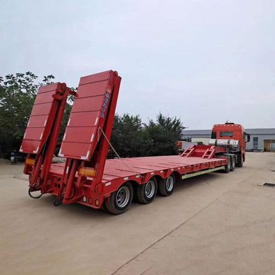 Goede prijs. Semi-trailer met een laag bed met een hydraulische ladder met drie assen en automatische hellingen met een laadvermogen van 40T-100T in Zuid-Afrika online